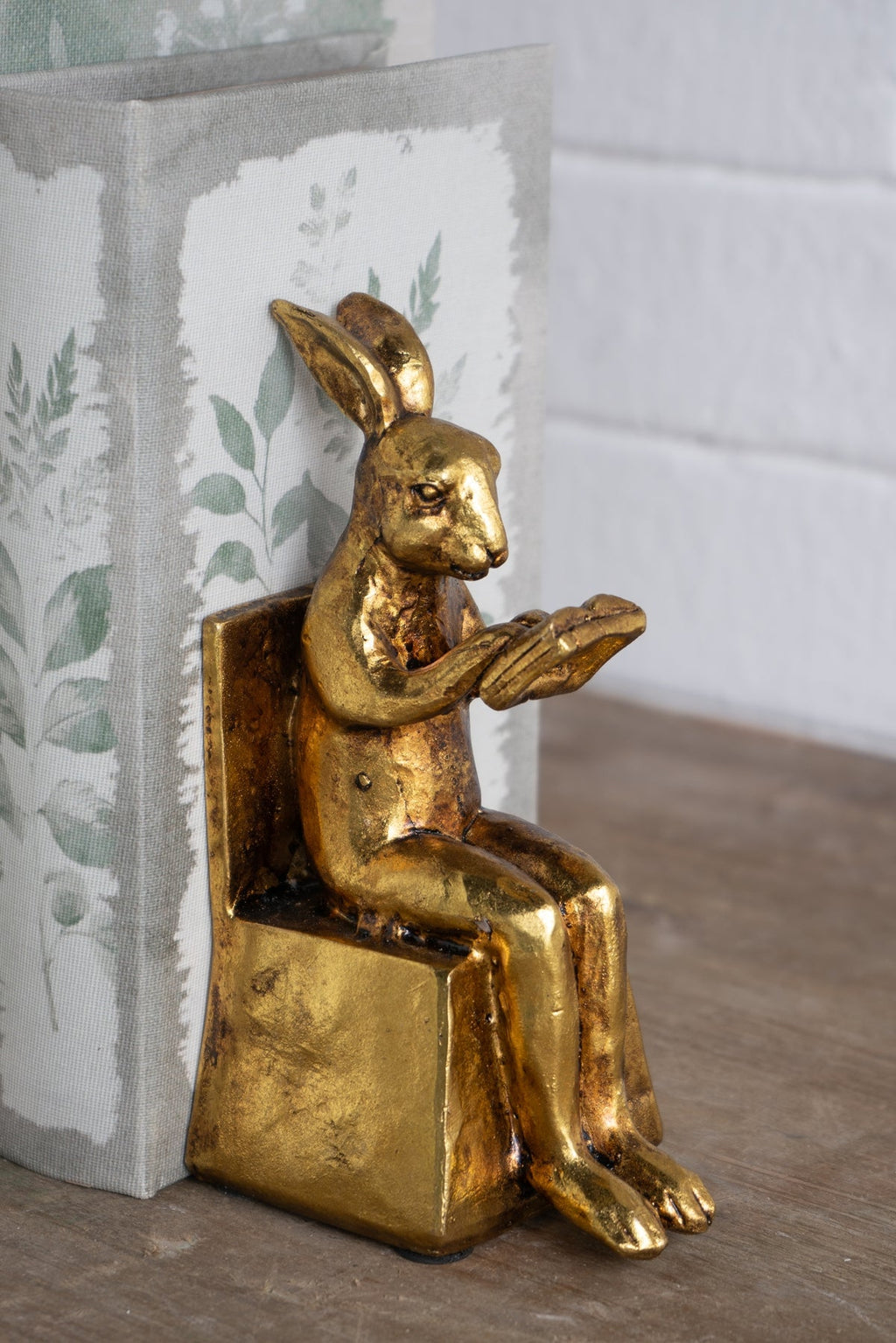 The Harewood™ Rabbit Bookends