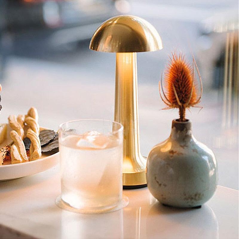 Aurelia™ Cordless Table Lamp