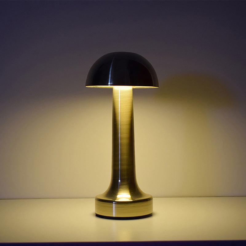 Aurelia™ Cordless Table Lamp